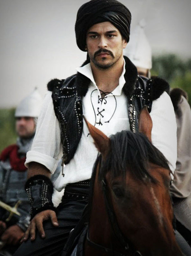 Diriliş Ertuğrul'da büyük sürpriz! İşte Osman Gazi'yi oynayacak isim - Resim: 3