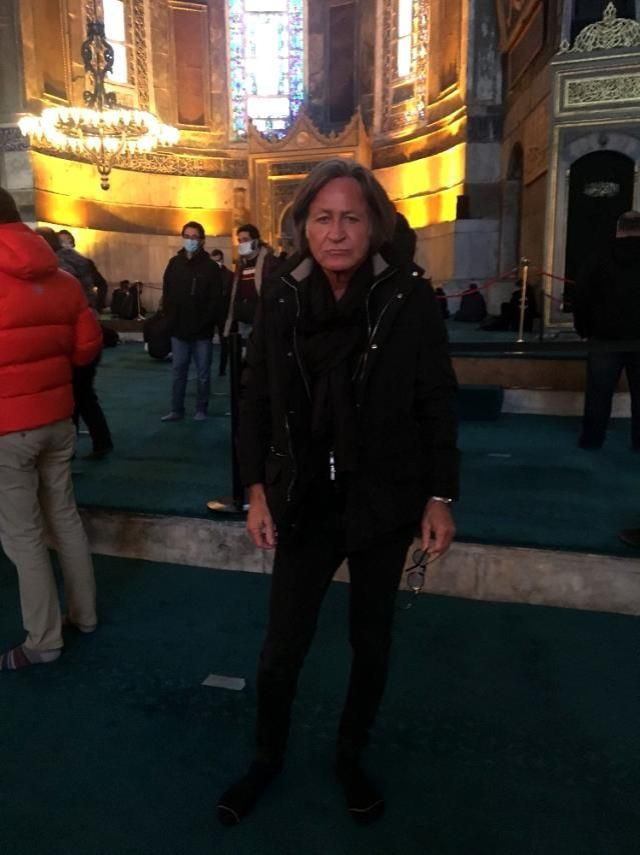 Bella Hadid ve Gigi Hadid'in Müslüman olan babası Ayasofya'da namaz kıldı - Resim: 3