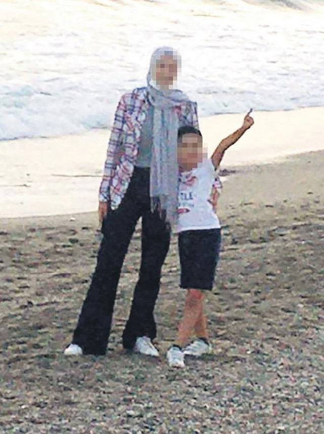 Üniversiteye Giriş Sınavı'nda (YKS) 28 Şubat kafası hortladı! - Resim: 0