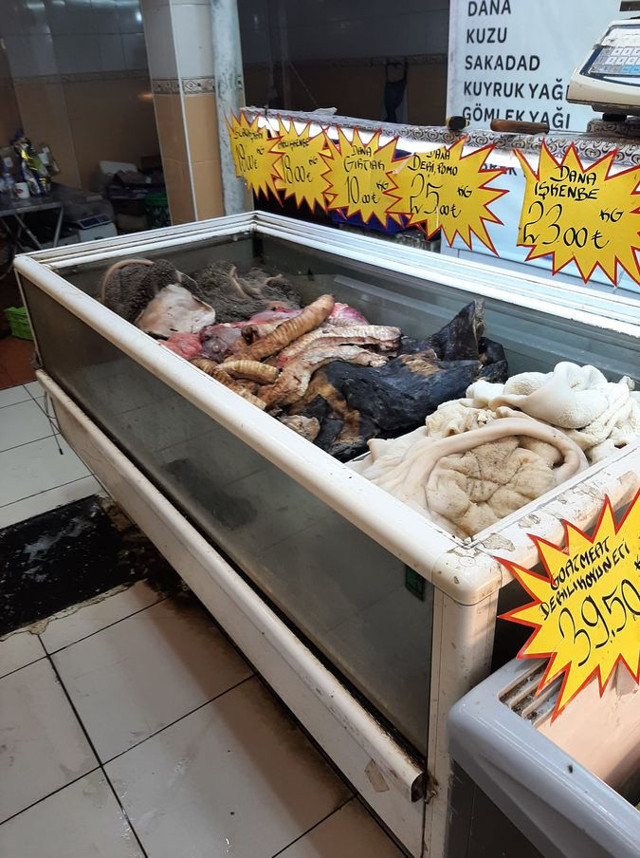 İstanbul'un göbeğinde mide bulandıran görüntüler! Bu kadar da olmaz! - Resim: 1