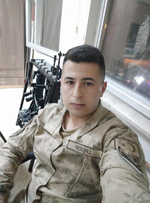 Pençe-Kartal operasyonunda teröristlerin açtığı ateşte bir asker şehit oldu - Resim: 2