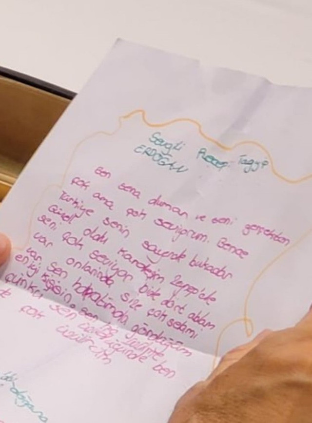 Cumhurbaşkanı Erdoğan'a minik Sena'dan sevgi dolu mektup - Resim: 0