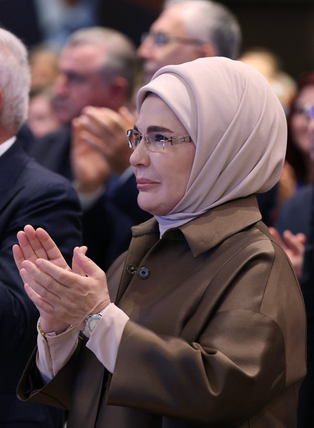 Emine Erdoğan'dan AK Parti 33. İstişare ve Değerlendirme Toplantısı'na ilişkin paylaşım - Resim: 1
