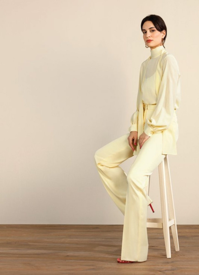 34 yaşındaki ünlü tasarımcı Aslı Yılmaztürk tatil için geldiği Ula'da ölü bulundu - Resim: 0