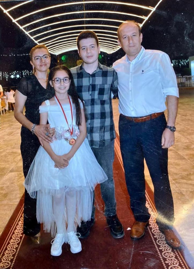 Ailesinden geriye bir tek o kaldı: Depremde kolunu kaybeden Alperen'den sevindiren haber - Resim: 1