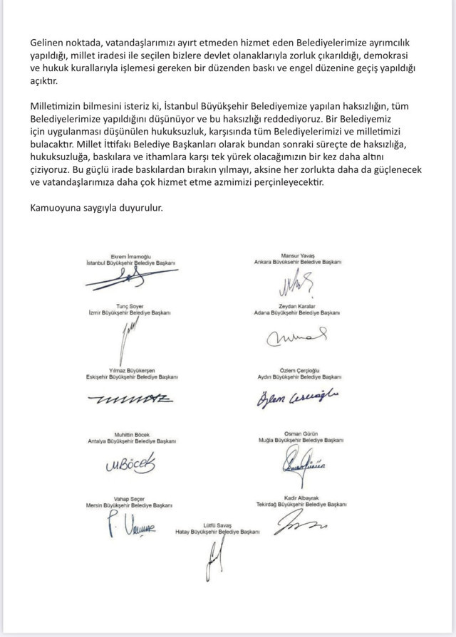 İBB'ye yönelik iddialar sonrası 11 CHP'li Başkan'dan ortak açıklama: Reddediyoruz tek yüreğiz - Resim: 1