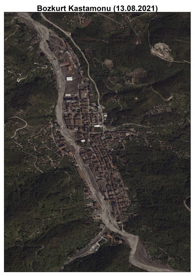 Sel felaketini yaşayan Kastamonu ve Sinop uzaydan görüntülendi! - Resim: 1