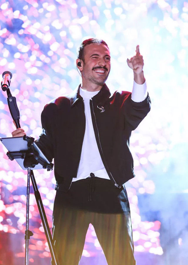 Oğuzhan Koç'un bıyıklı yeni imajı olay olmuştu! Sırrı çözüldü, bakın neden yapmış! - Resim: 4