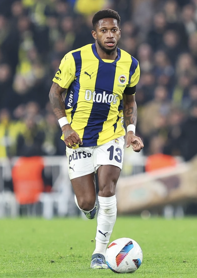 Kritik derbi öncesi Fenerbahçe'de ayrılık sinyali! Yıldız futbolcu taraftarı kızdırdı - Resim: 0