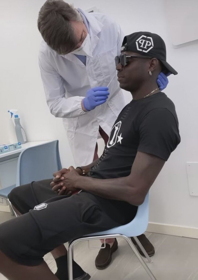 Balotelli'de mutlu son! Türkiye'ye geliş tarihi belli oldu - Resim: 0