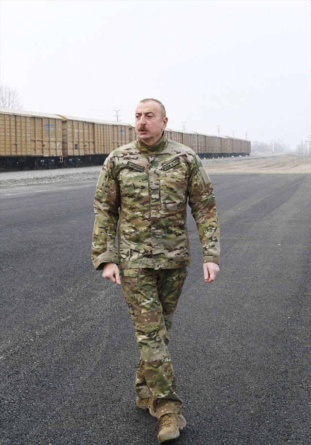 Azerbaycan- Nahçıvan demir yolu hattının temeli atıldı - Resim: 0