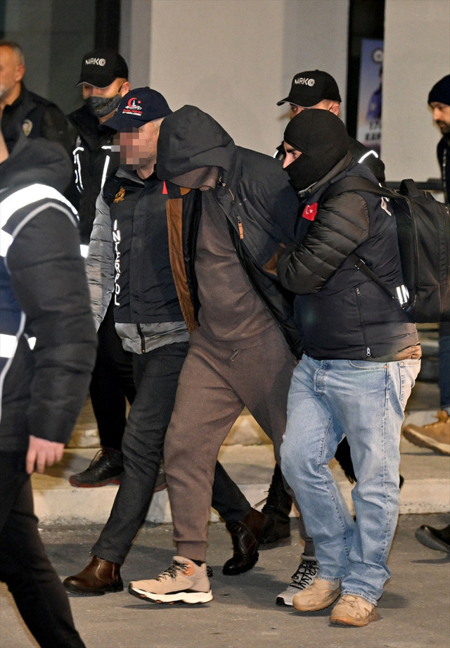 İspanya'da yakalanmıştı! Uyuşturucu baronu Atilla Önder Türkiye'de! Cezaevine gönderildi - Resim: 2