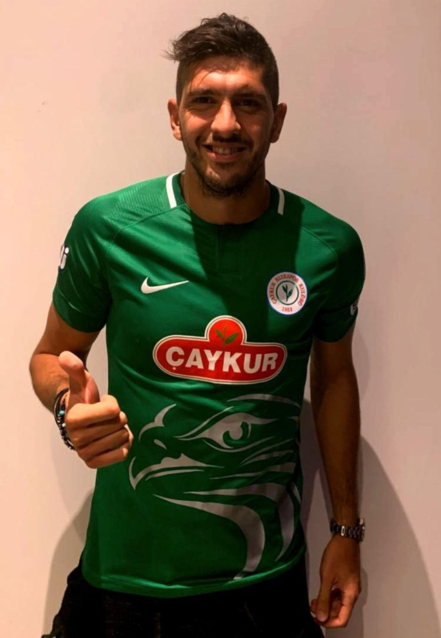 Çaykur Rizespor, Nill De Pauw’i renklerine bağladı - Resim: 0