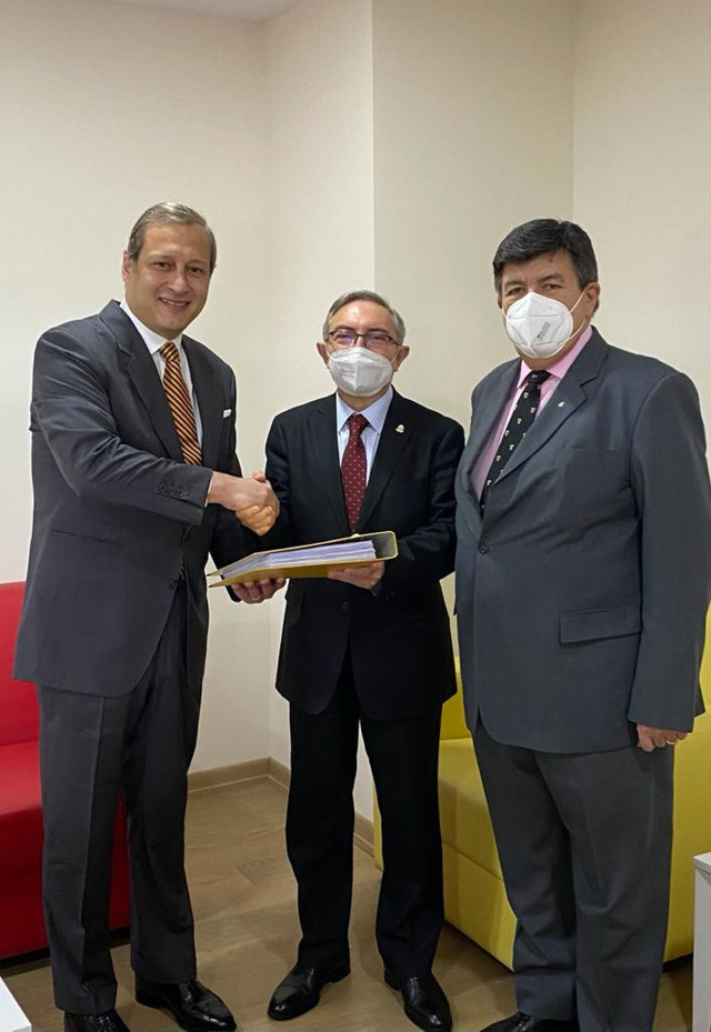 Burak Elmas, Galatasaray başkan adaylığı için resmi başvuruyu yaptı - Resim: 0