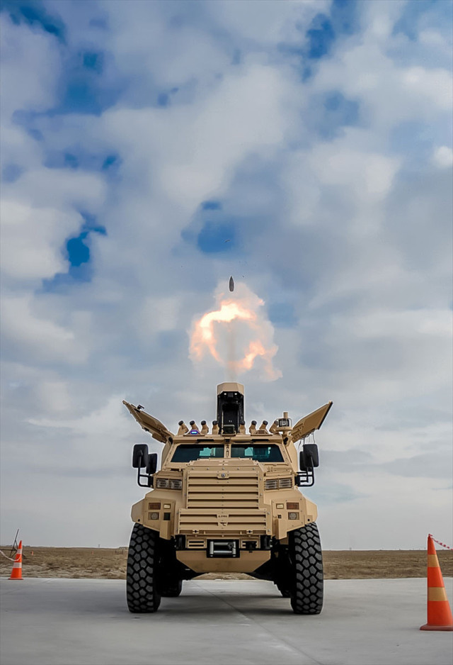 Türk zırhlısı Ejder Yalçın 4x4 havan atacak - Resim: 0