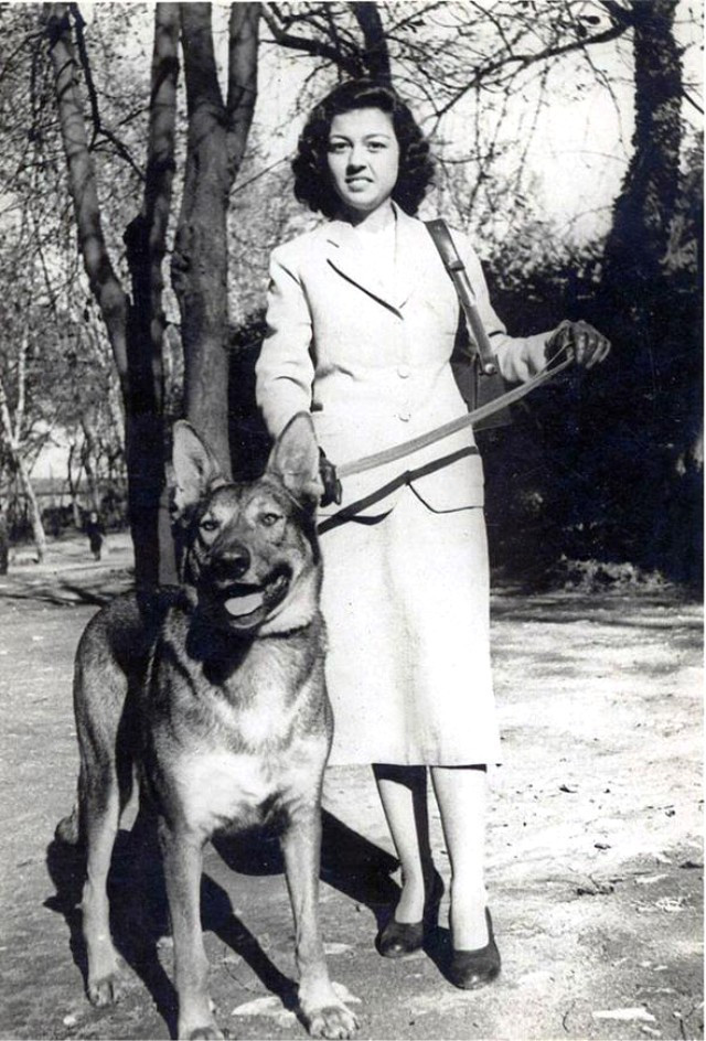 Yeşilçam'dan bir yıldız daha kaydı - Resim: 2