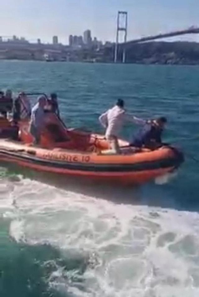 İstanbul'da denizde can pazarı! Boğulan çocuk korkuttu: Böyle kurtarmaya çalıştılar! - Resim: 2