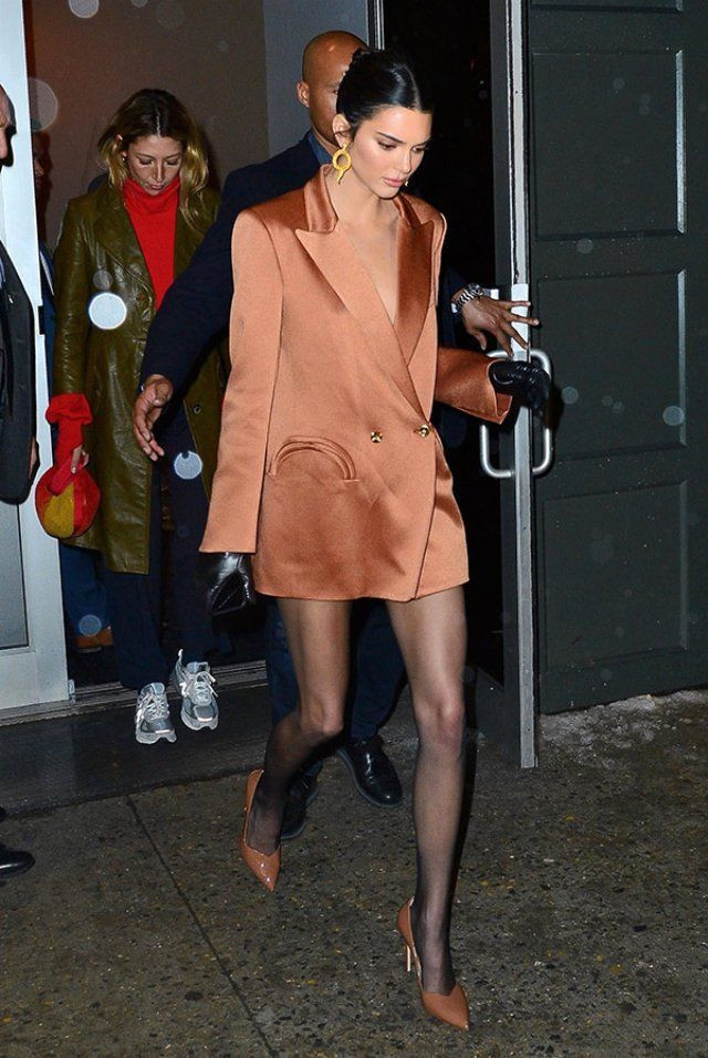 Kendall Jenner, giydiği çeketle büyüledi - Resim: 2