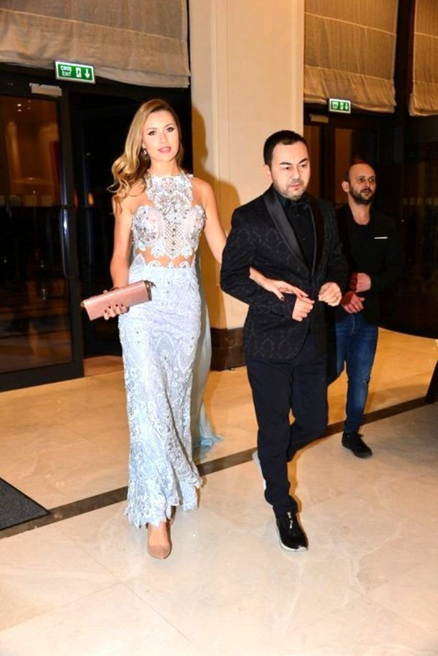 Serdar Ortaç ve Chloe Loughnan'ın boşanma protokolündeki senet detayı şok etti! - Resim: 2