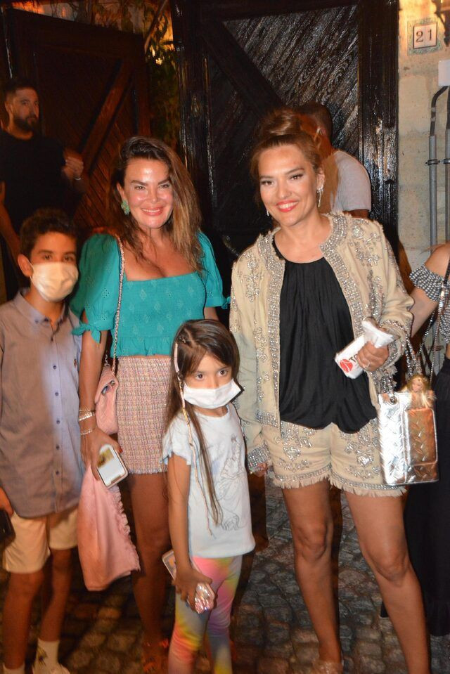 Demet Akalın Alişan ilk beni aramış deyip anlattı polisleri görünce bakın ne yaptı - Resim: 1