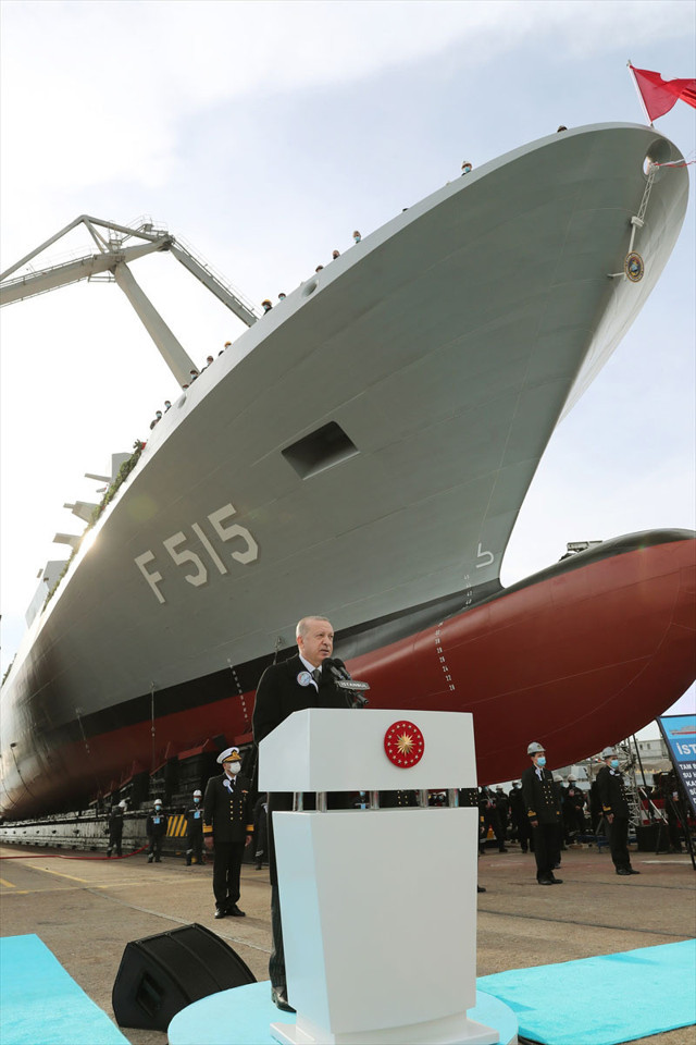Son dakika! Cumhurbaşkanı Erdoğan duyurdu yerli ve milli uçak gemisi müjdesi - Resim: 1