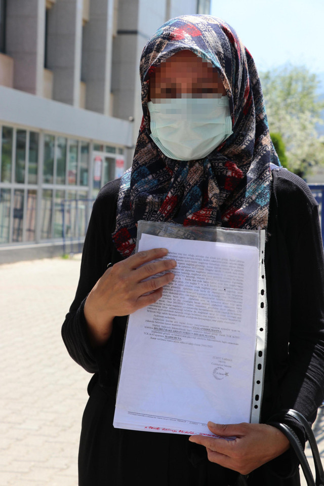 İkinci eşinin iğrençliğini öğrendi! Kızı tacize uğrayan anne: Çocuklara uzanan eller kırılsın - Resim: 2