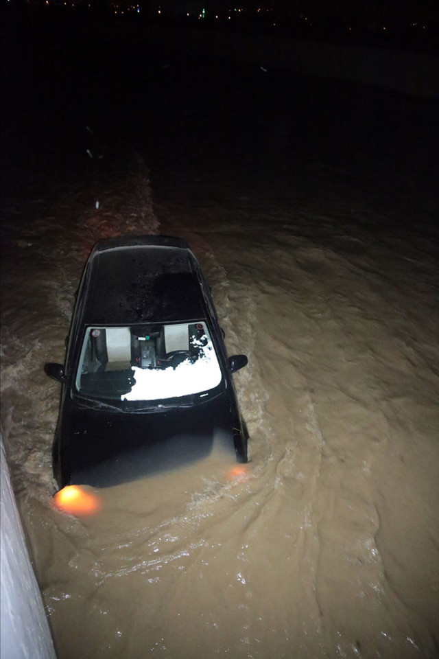 Bolu'da aracıyla 600 metre derede sürüklendi - Resim: 1