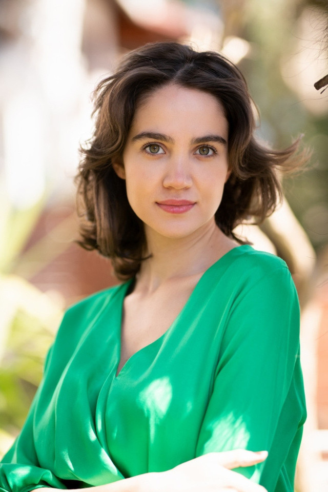 O da estetik harikasıymış! Balkan Ninnisi'nin güzeli Merih Öztürk'ün estetiksiz hali olay! - Resim: 3