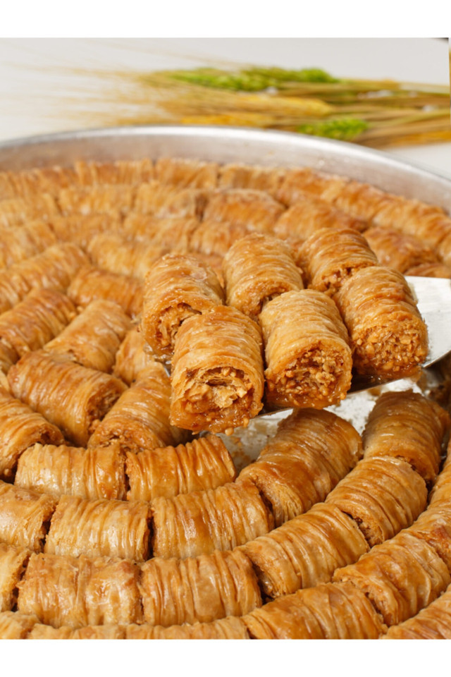 Ağızda dağılan çıtır çıtır lezzet kocakarı gerdanı tatlısı tarifi! - Resim: 0