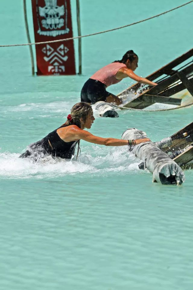 Survivor yarışmacıları tuvalet ödülü için kıyasıya yarıştı bakın hangi takım kazandı - Resim: 2