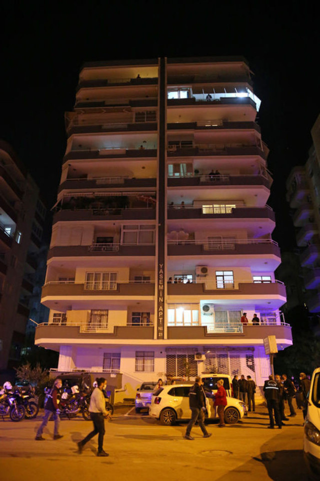 Adana'da barışma teklifi reddedilince gözü döndü! 2 ölü 2 yaralı - Resim: 0