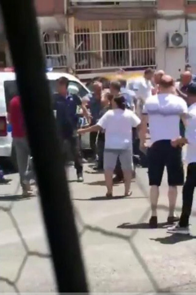 Adana'da kız çocuğuna cinsel istismara linç girişimi! Polis zor kurtardı - Resim: 0