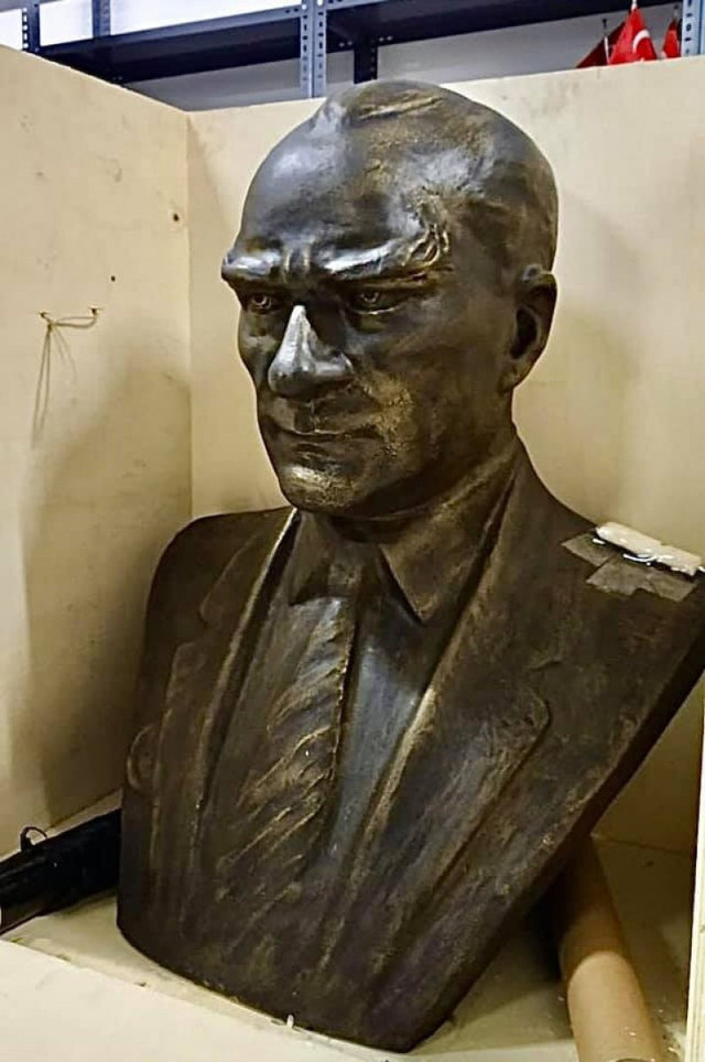 Bangladeş'e Atatürk büstü dikiliyor inşası başladı - Resim: 1