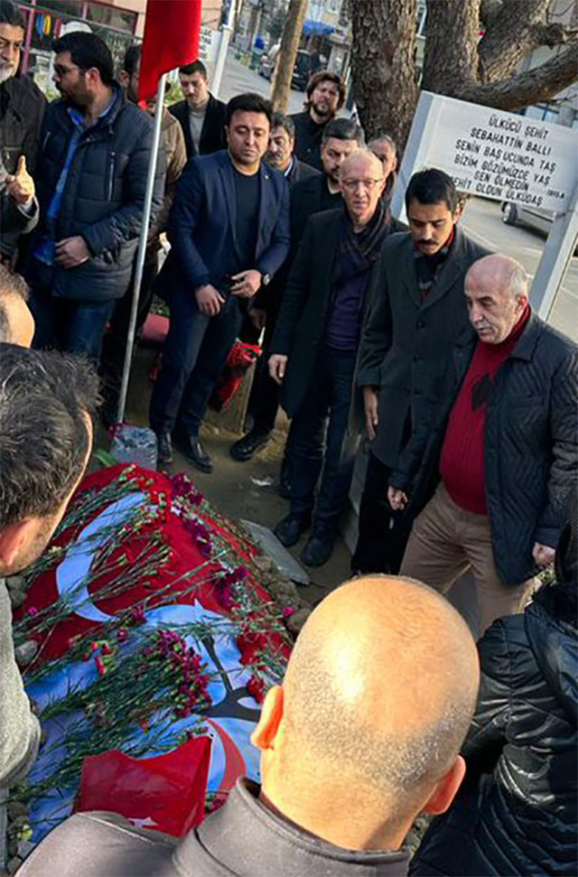 Muhsin Yazıcıoğlu'nun oğlu Furkan, Sinan Ateş'in ailesini ziyaret etti! - Resim: 0