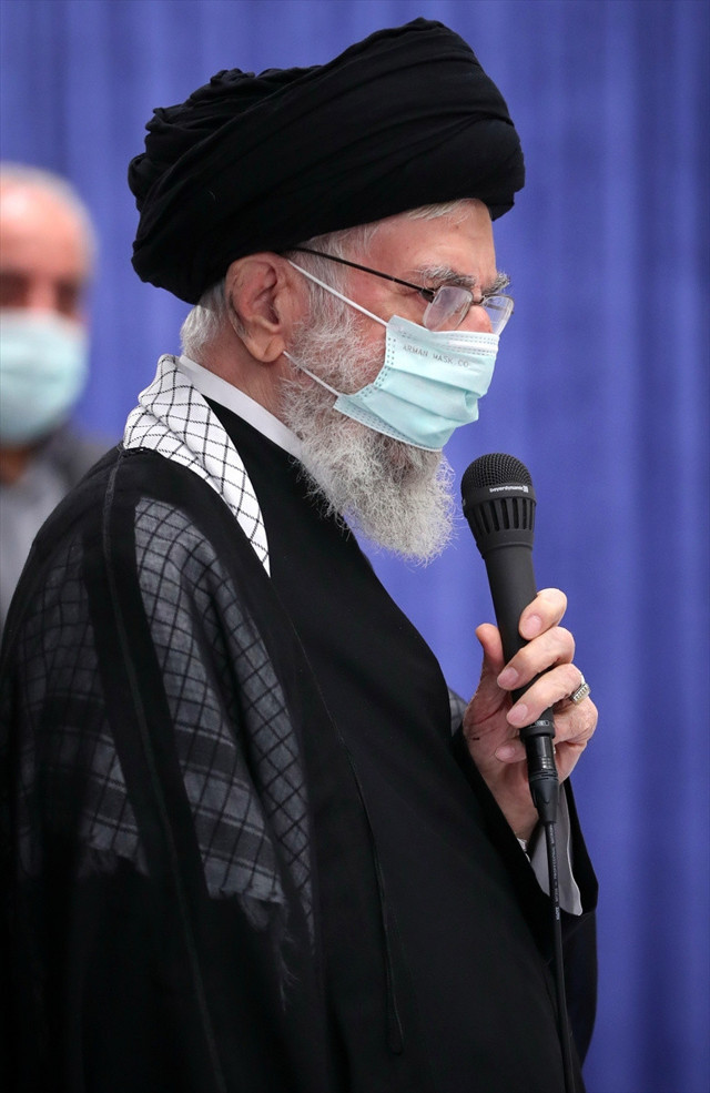 'Öldüğü' iddia edilen İran lideri Hamaney'in fotoğrafları yayınlandı - Resim: 1