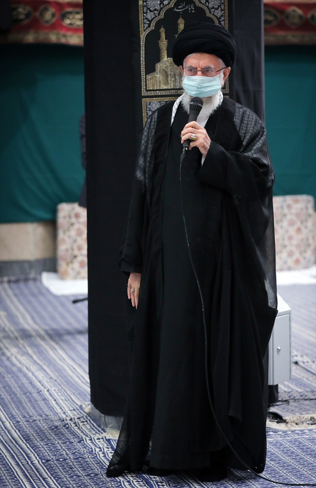 'Öldüğü' iddia edilen İran lideri Hamaney'in fotoğrafları yayınlandı - Resim: 0