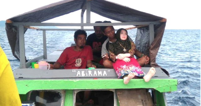 Kıyıya gelen cinsel ilişki bebeğini melek zannettiler türbana soktular - Resim: 4