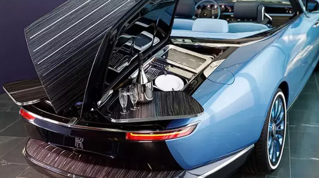 Mauro Icardi yeni araba satın aldı dünyada gündem oldu! Sadece 3 kişide var - Resim: 4