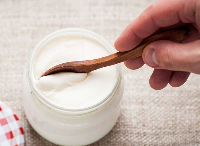 Sadece yoğurt yiyerek bir haftada 7 kilo verdiren diyet - Resim: 1