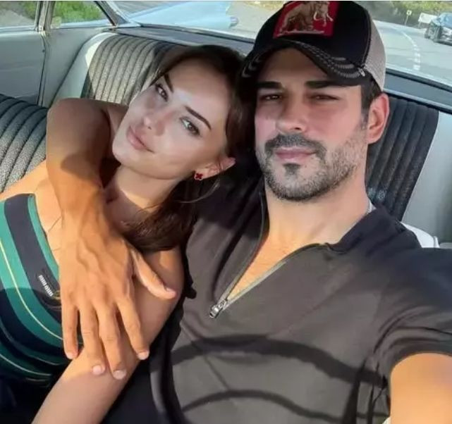 Burak Özçivit ve Fahriye Evcen boşanma iddiaları sonrası ilk kez paylaştı... - Resim: 2