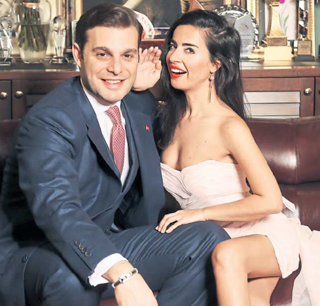 İyi Partili Mehmet Aslan'a bakın! Para bende tip de var pul da... - Resim: 2