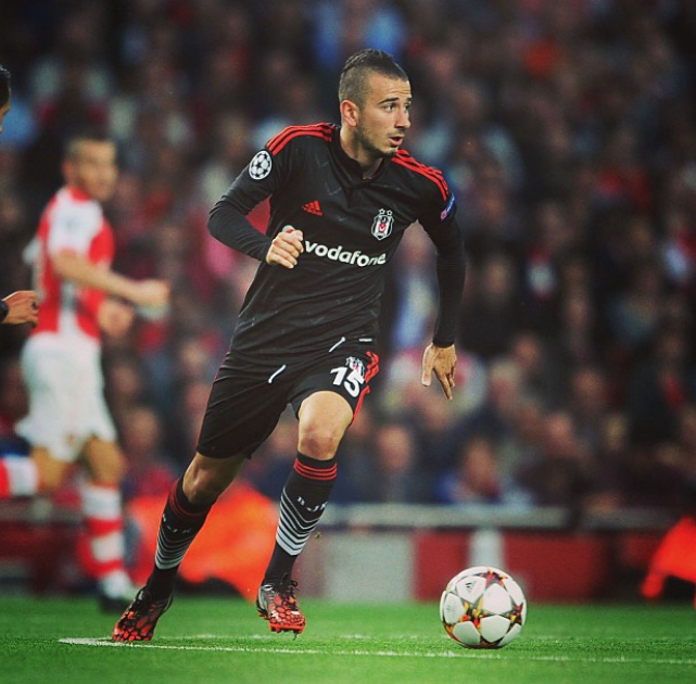 Oğuzhan Özyakup'un mesajı ifşa oldu yazdığı kız reklamını yaptı - Resim: 1