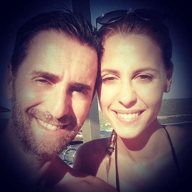 Bekir Aksoy eşi Derya'dan boşandı! Karısının iddiası ise olay! - Resim: 1