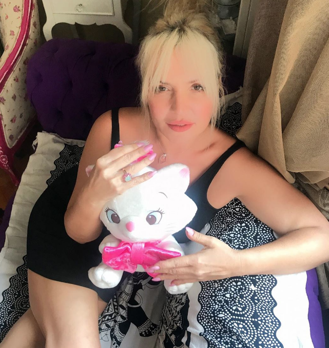 Seda Akgül bomba teklifi ifşa etti bir işadamı 150 bin lira nakit önermiş - Resim: 1