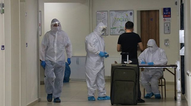 AK Parti, koronavirüs sürecine ilişkin yaptırdığı anketin sonucunu paylaştı - Resim: 3