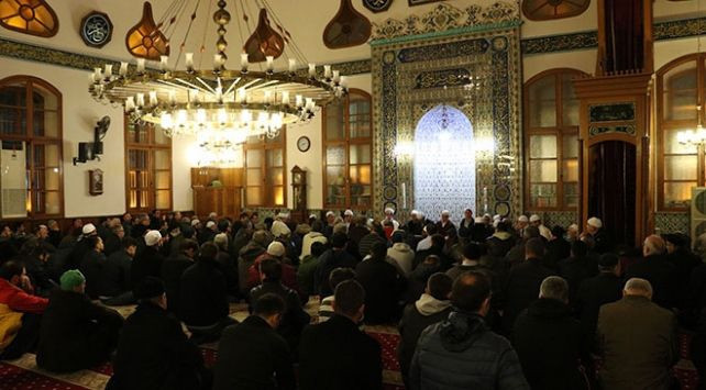 Miraç Kandili yurt genelinde dualarla idrak edildi - Resim: 3