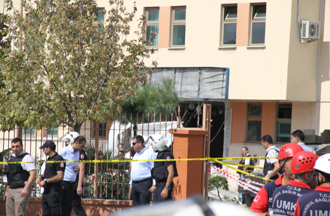 İşte patlama sonrası ilk görüntüler - Resim: 1