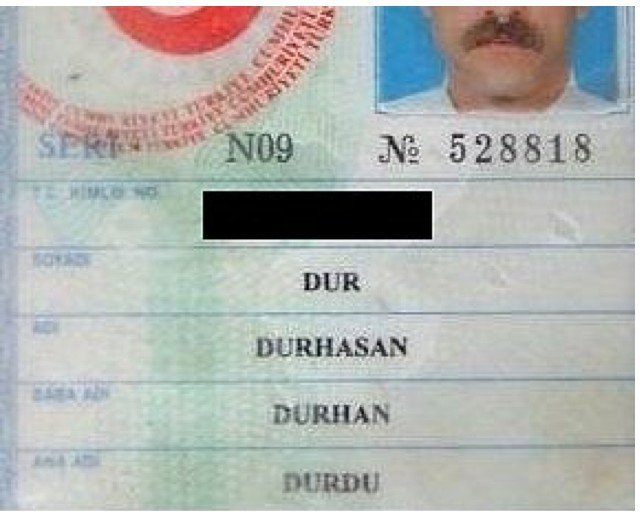 Bazı ailelerin hiç şakası yok! İşte en ilginç 13 isim - Resim: 1