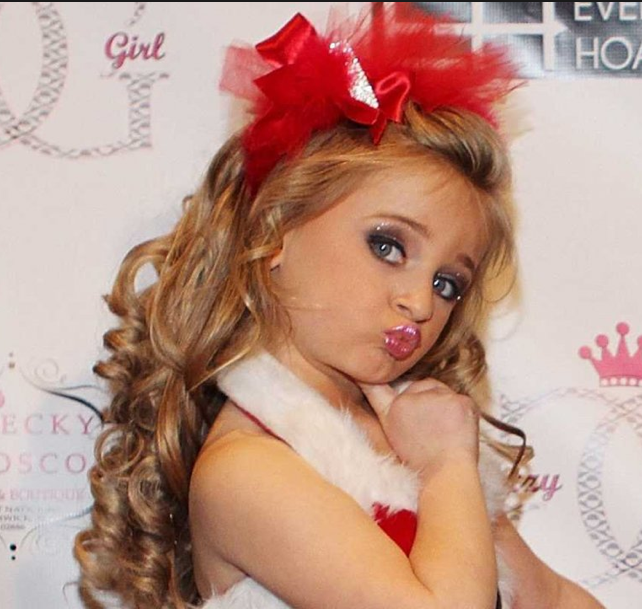 6 yaşındaki milyonerin şaşalı hayatı - Resim: 1