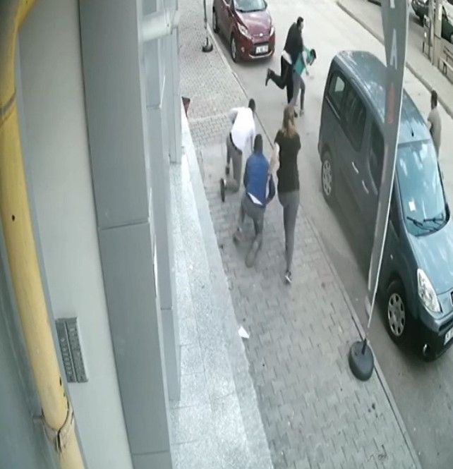 Bolu'da 'Namusuma yan baktın' iddiasıyla tekme tokat dayak yedi - Resim: 3